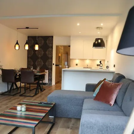 Zonnig Gelegen App. Nieuwpoort-bad Op 80m De Zee Ньивпорт